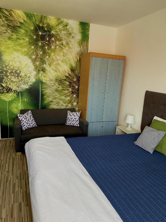 Bobita Apartman Sárvár Esterno foto
